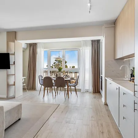 Lejlighed Celine - Infinity Pool & Năvodari